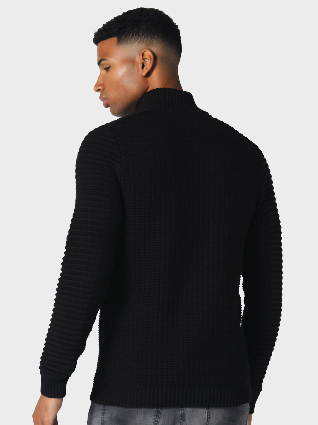Modern Man-Cullopton Black Knitwear