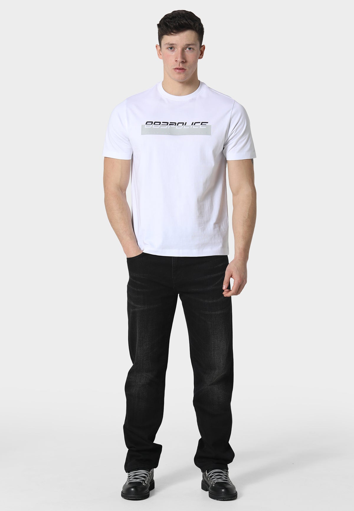 Curla White T-Shirt