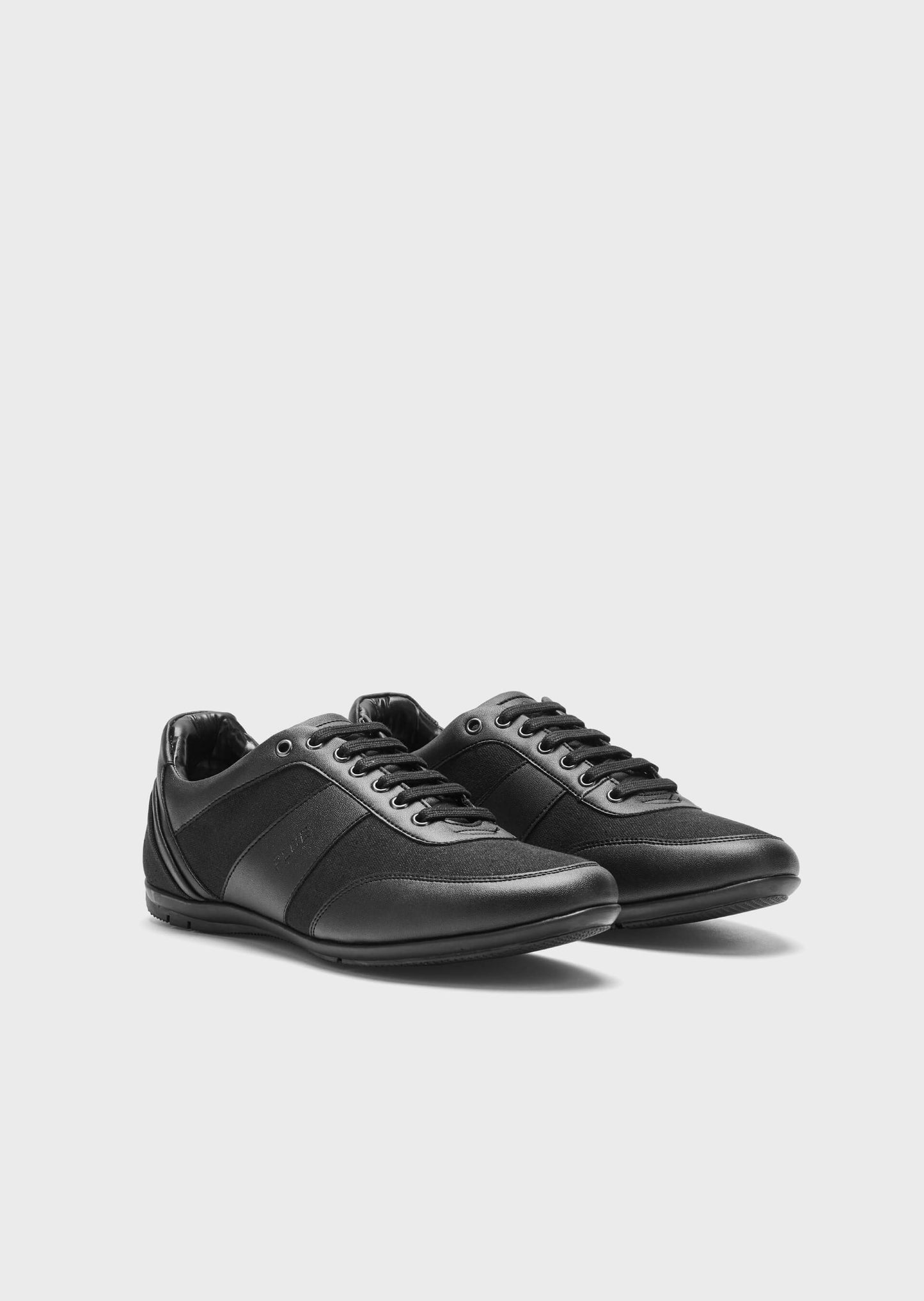 Decran Black Trainers
