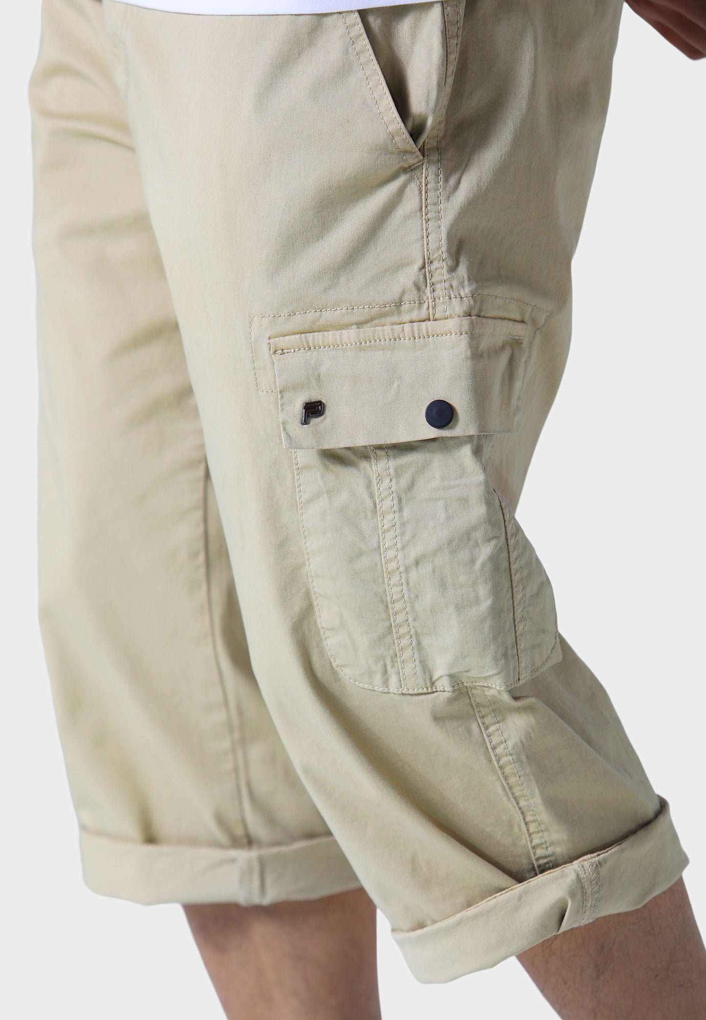Hykeham Beige Cargo Shorts