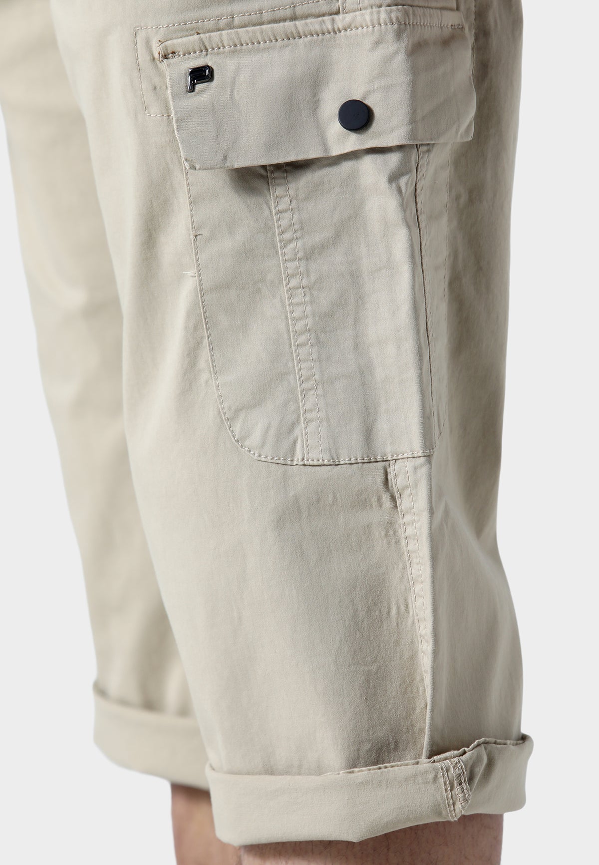 Hykeham Beige Cargo Shorts