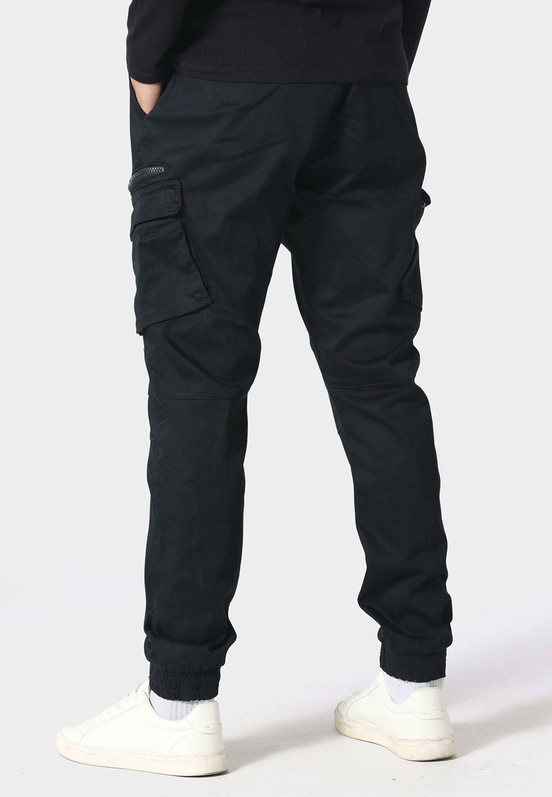 Ware Black Cargo Pants
