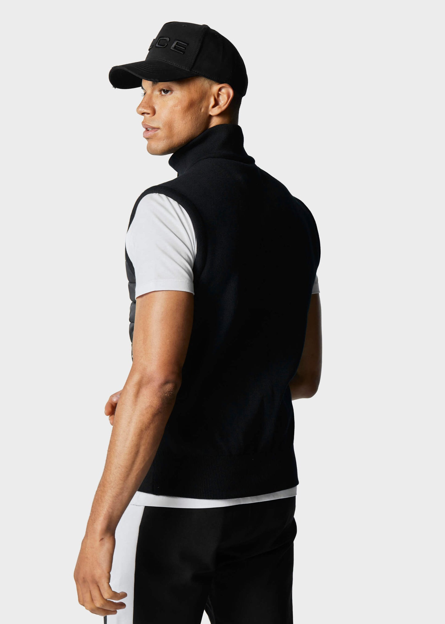 Stack Black Gilet