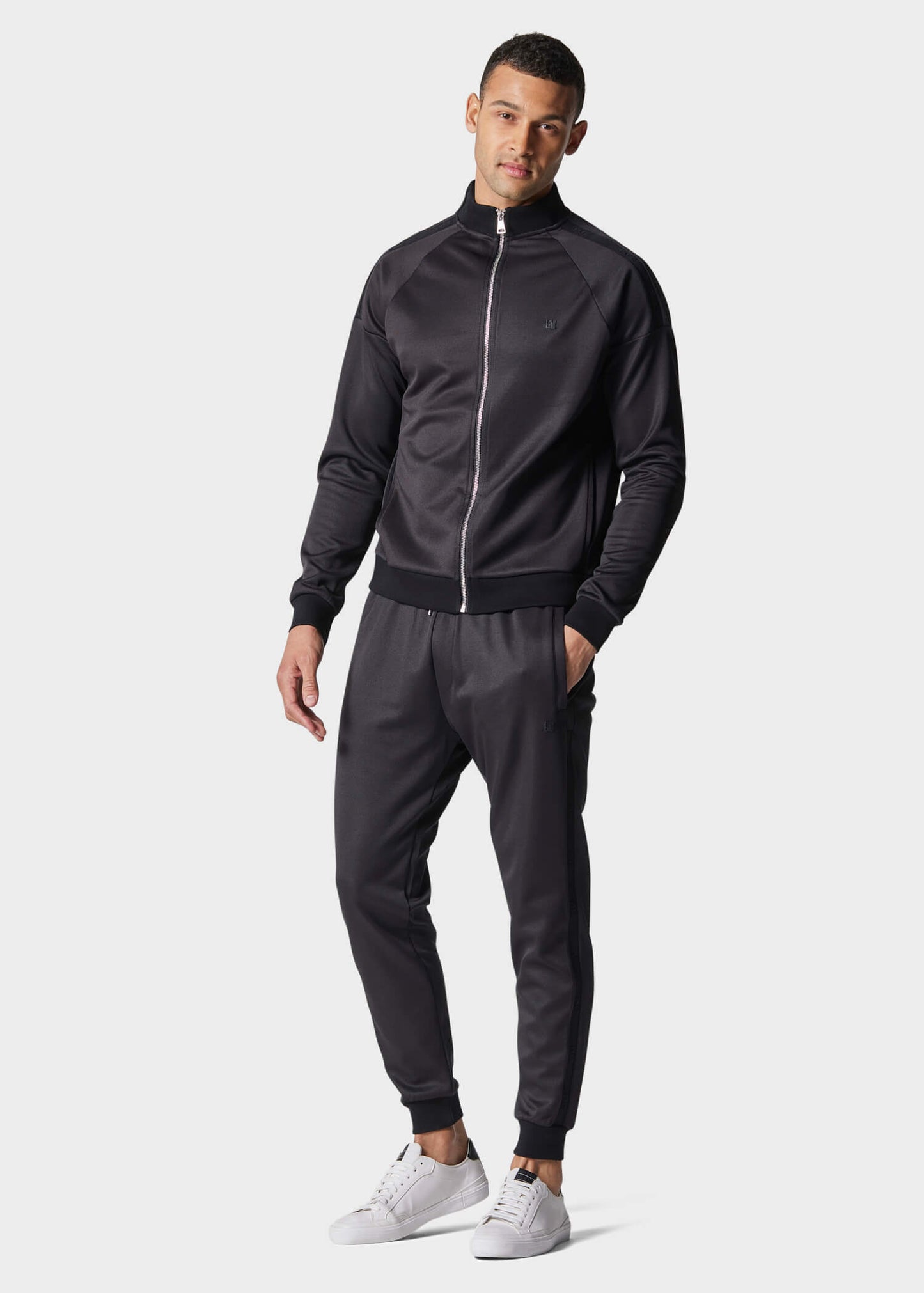 Arcas Black Jogger