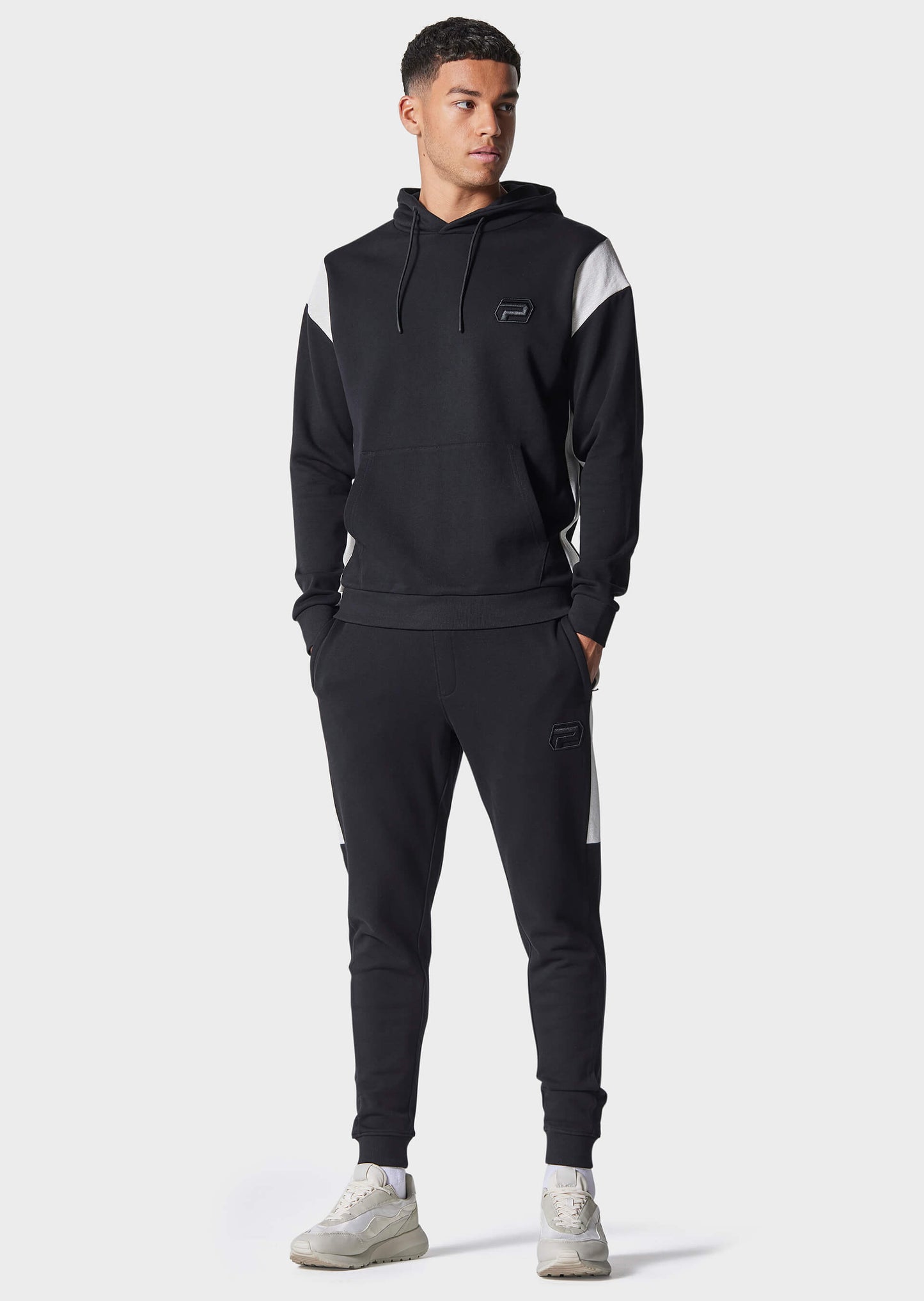 Lunga Black Hoodie