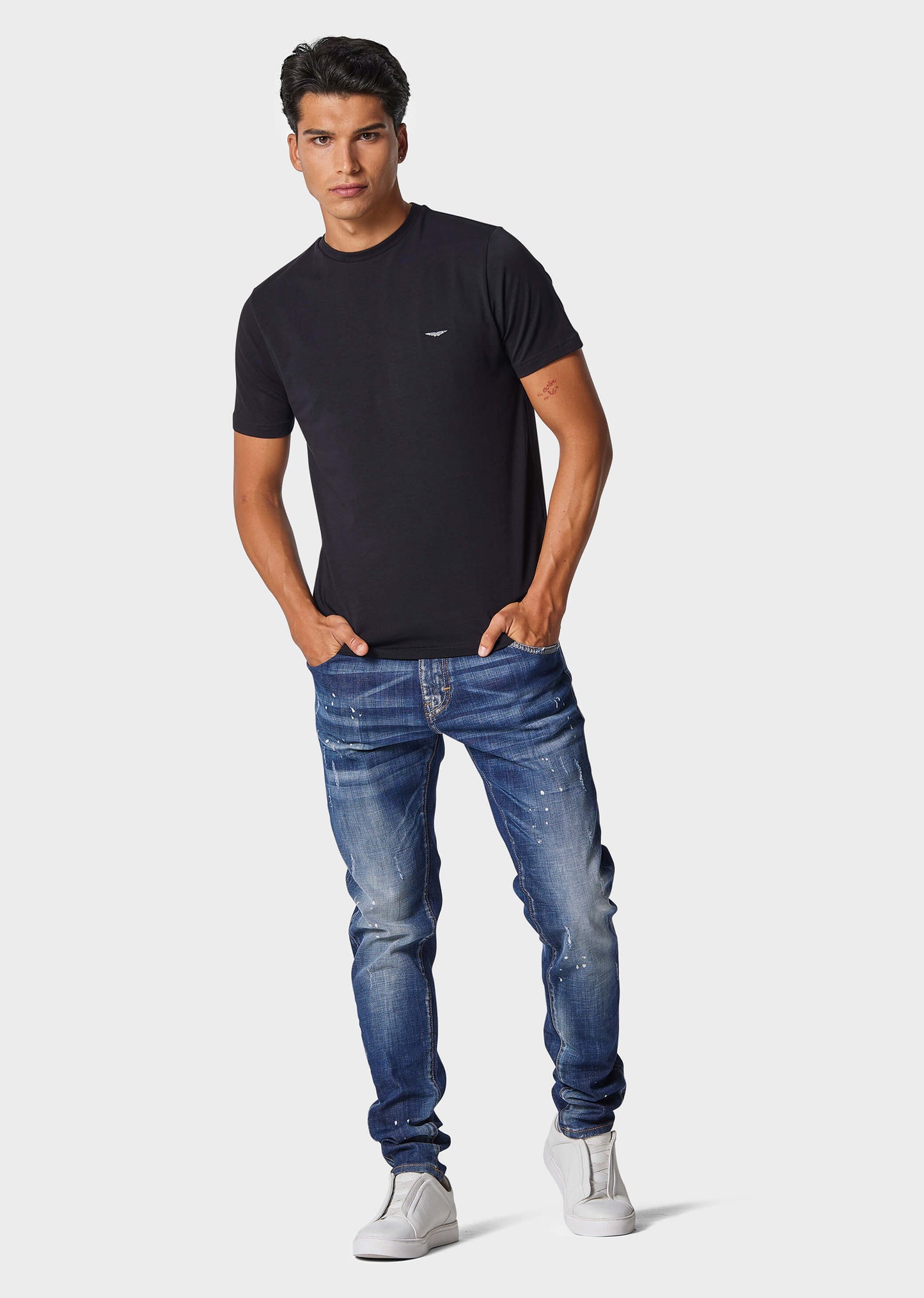 Castillo Black T-Shirt